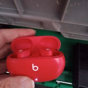 Dr Dre Beats Red Earbuds